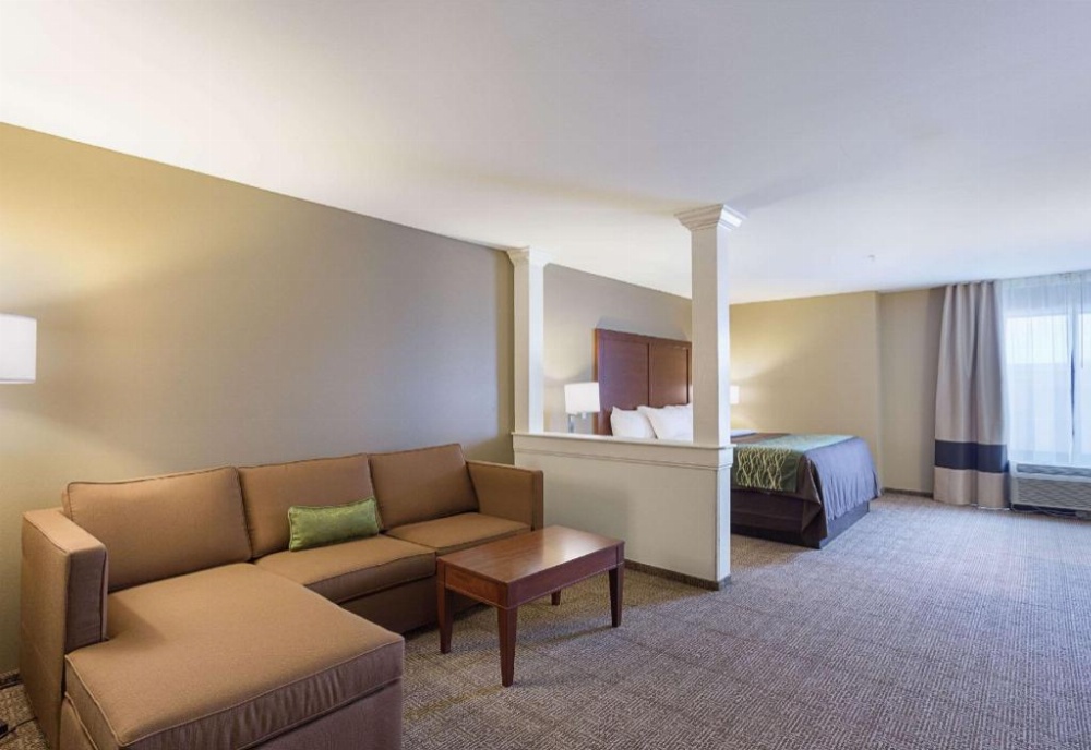 Comfort Inn & Suites Zachary